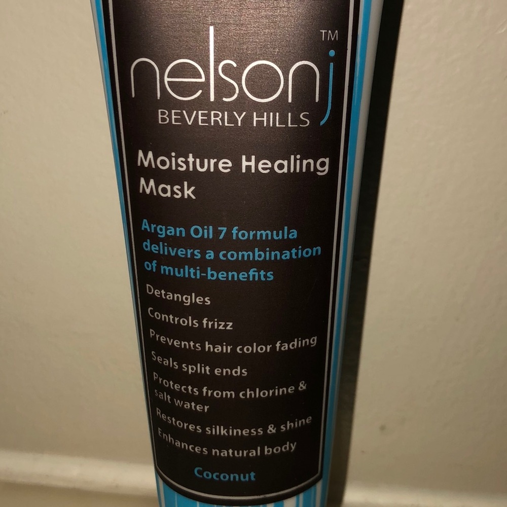 Moisture healing mask